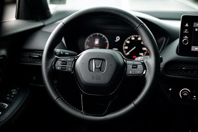 New 2027 Platinum White Pearl Honda Sport image 33
