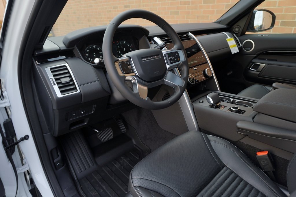 2025 LAND ROVER DISCOVERY - Image 12