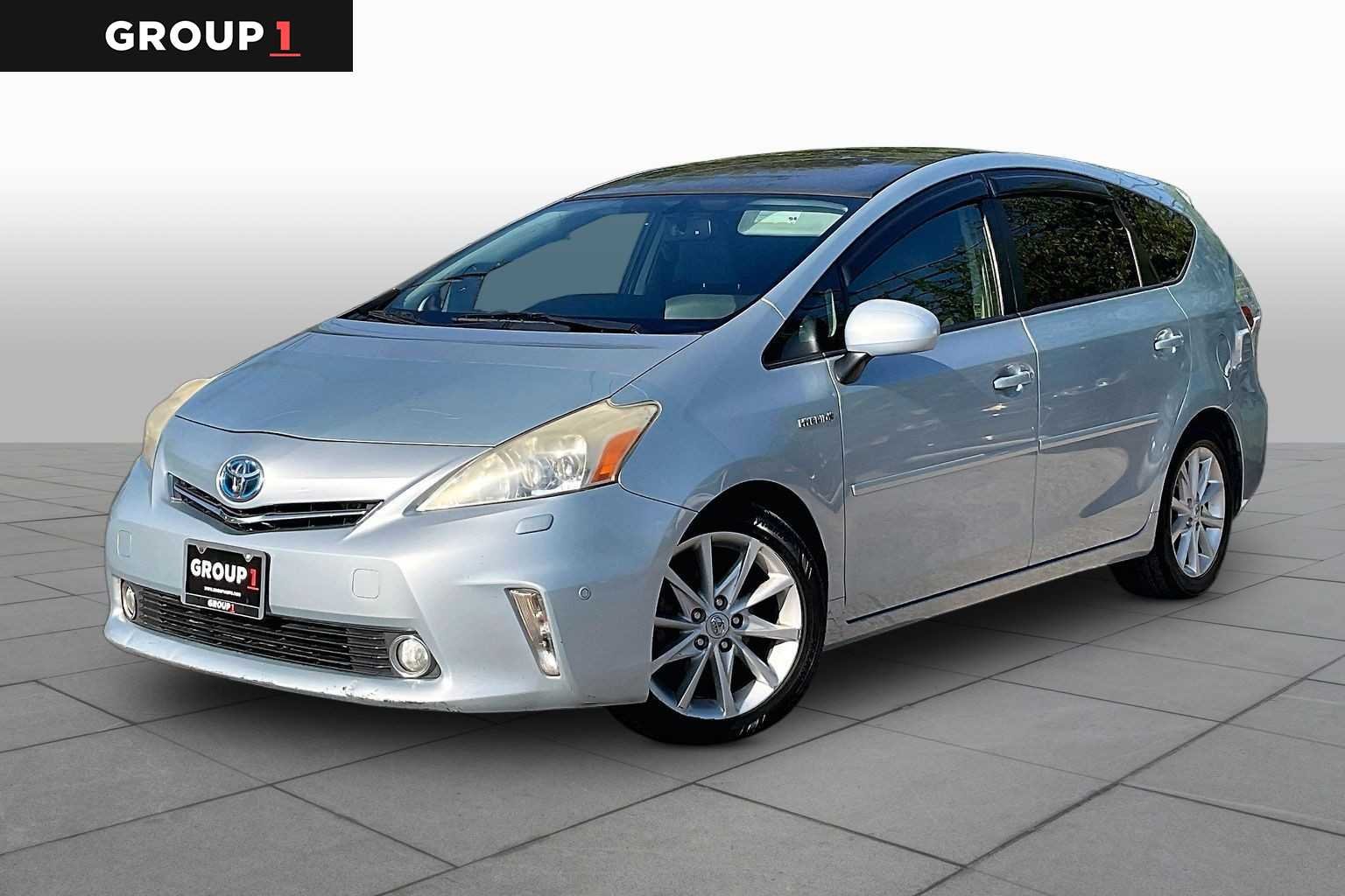 Pre-Owned 2012 Toyota Prius V Five
