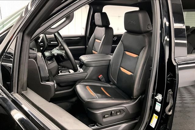 Used 2025 Onyx Black GMC AT4 image 24