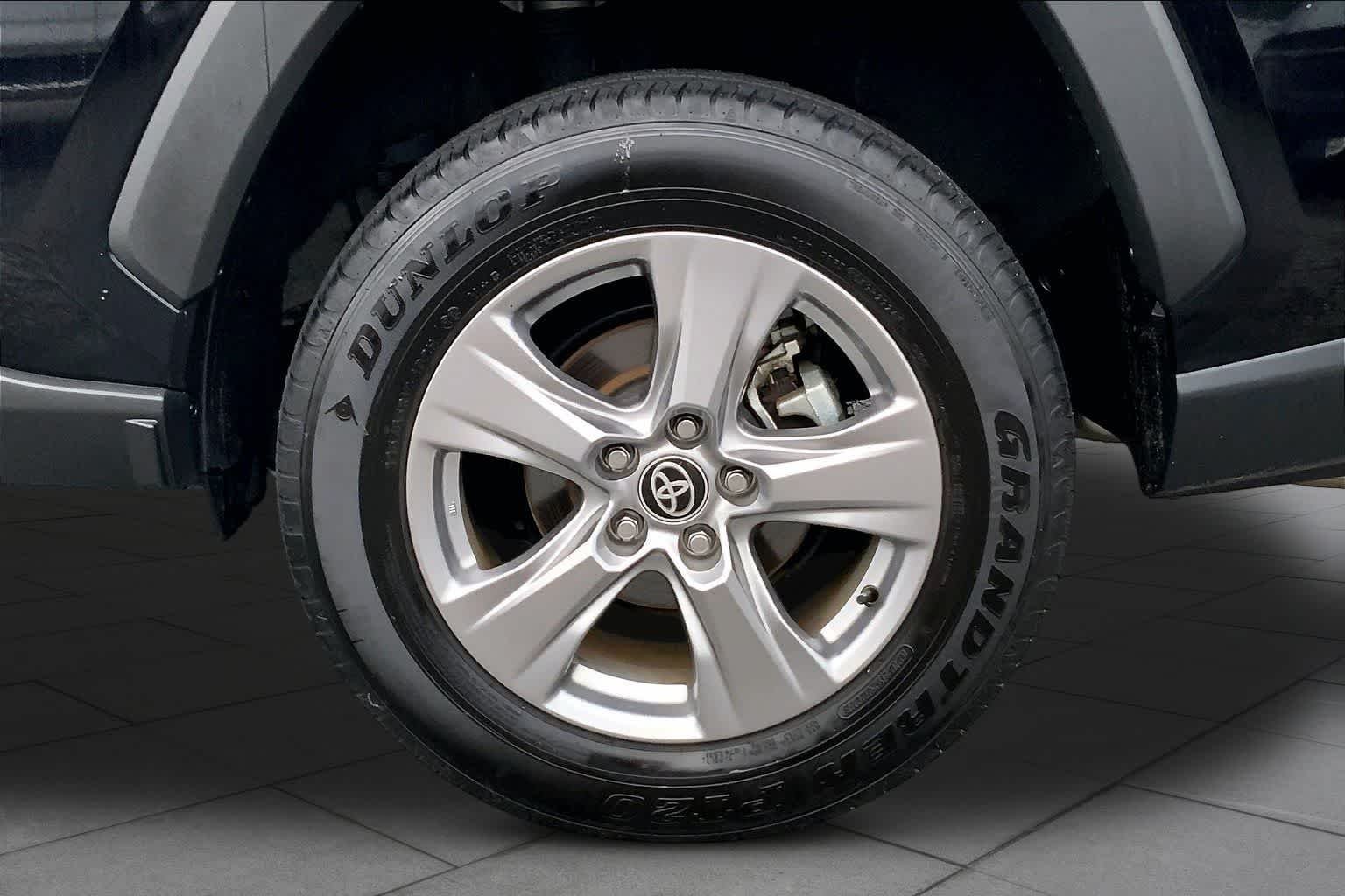 Used 2025 Midnight Black Metallic Toyota XLE image 11