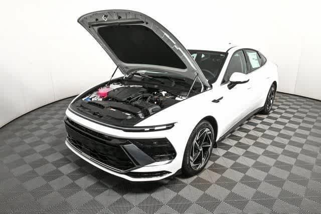 New 2026 Serenity White Hyundai SEL Sport image 42