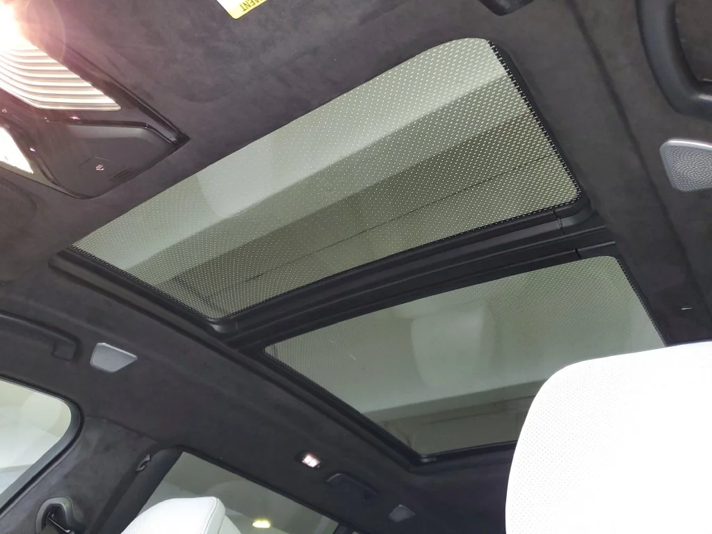 New 2027 White BMW xDrive40i image 18