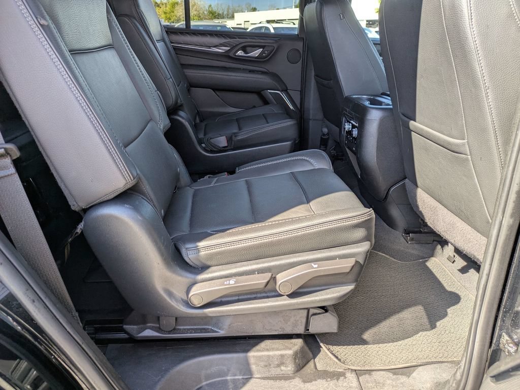 Used 2023 Onyx Black GMC Denali image 30