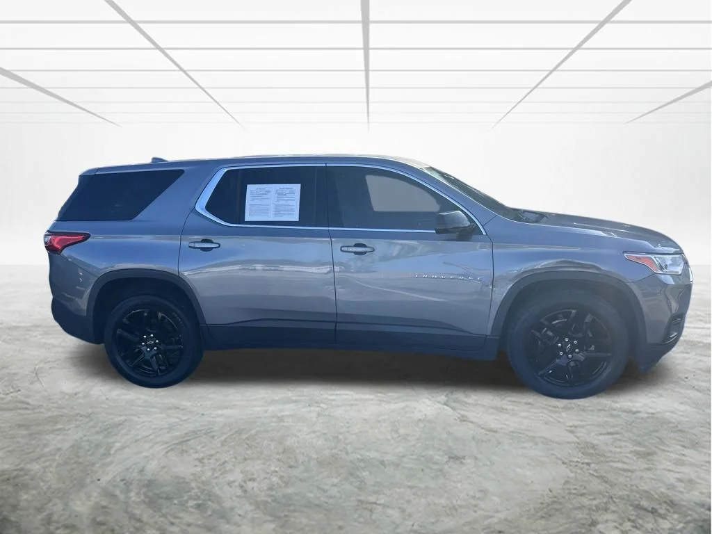 Used 2019 Gray Chevrolet LS image 3