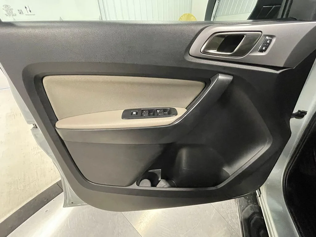 Used 2021 Green Ford XLT image 21