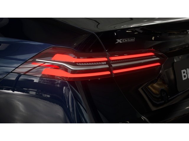 New 2027 Black BMW 540i image 8