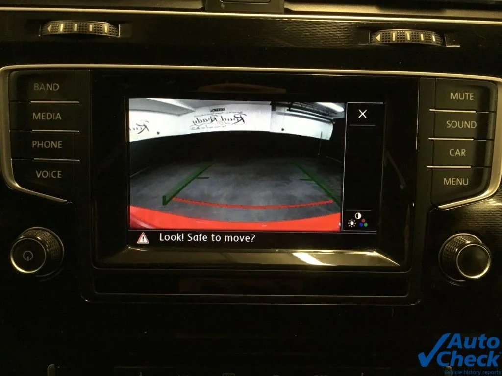 Used 2015 Red Volkswagen 2.0T SE image 50