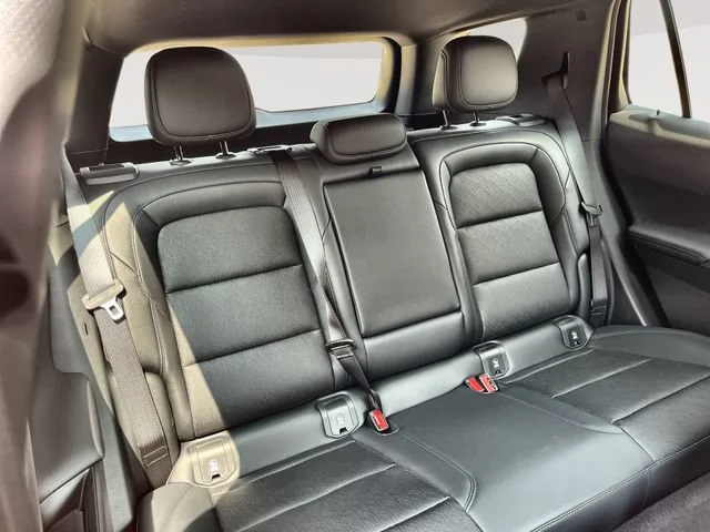2027 Chevrolet Equinox LT - Photo 34