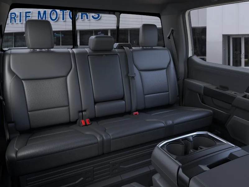 New 2026 Star White Metallic Tri-Coat Ford Lariat image 33