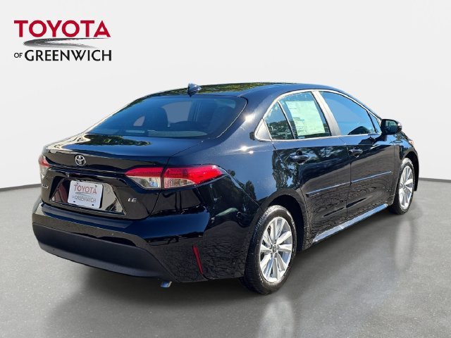 New 2027 Inked Toyota LE image 3