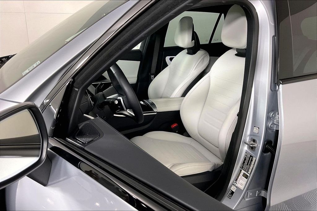 2026 Mercedes-Benz GLC Base - Photo 17