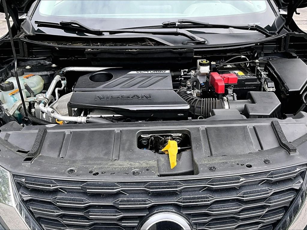 Used 2022 Black Nissan SV image 29