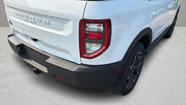 Used 2023 White Ford Outer Banks image 33