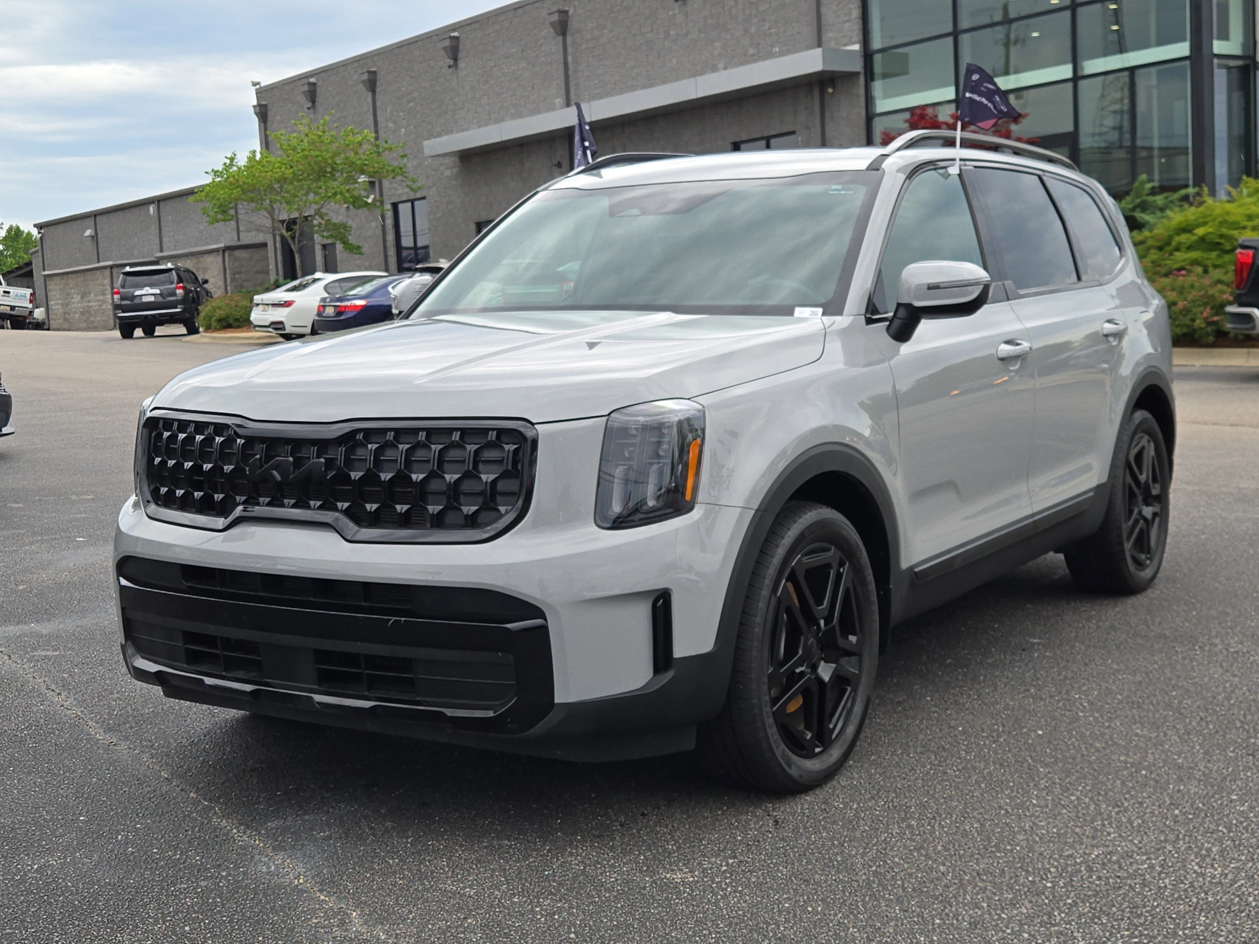 2025 Kia Telluride EX X-Line AWD's photo