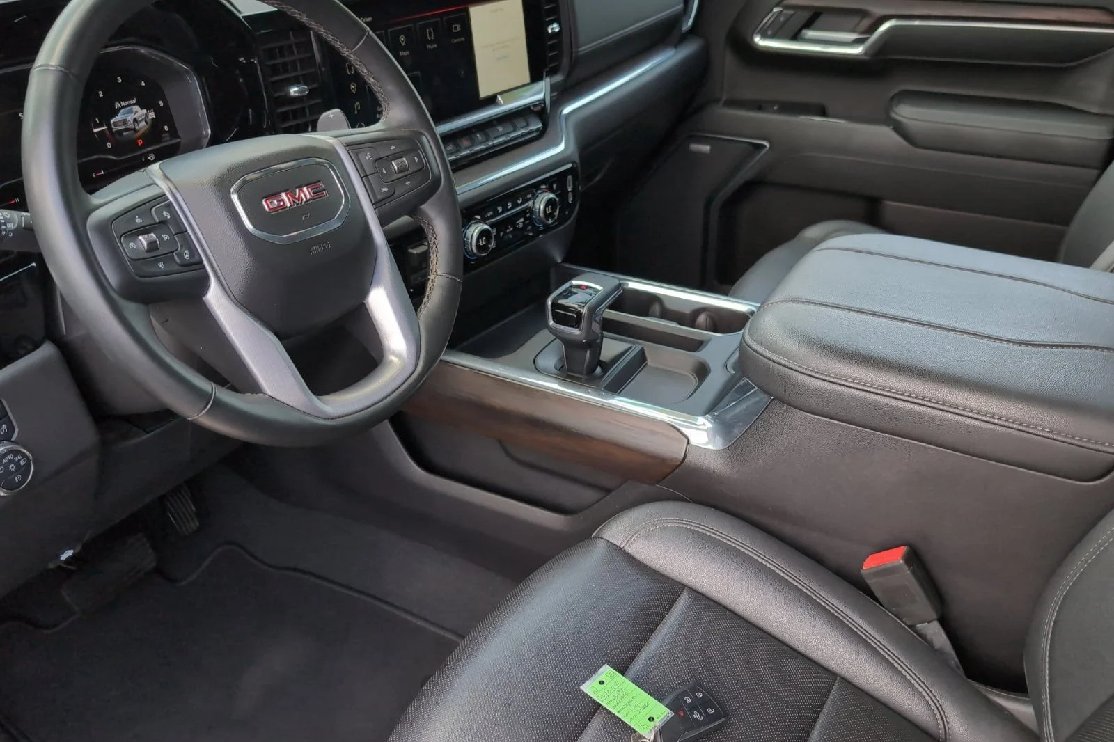 Used 2024 Sterling Metallic GMC SLT image 11