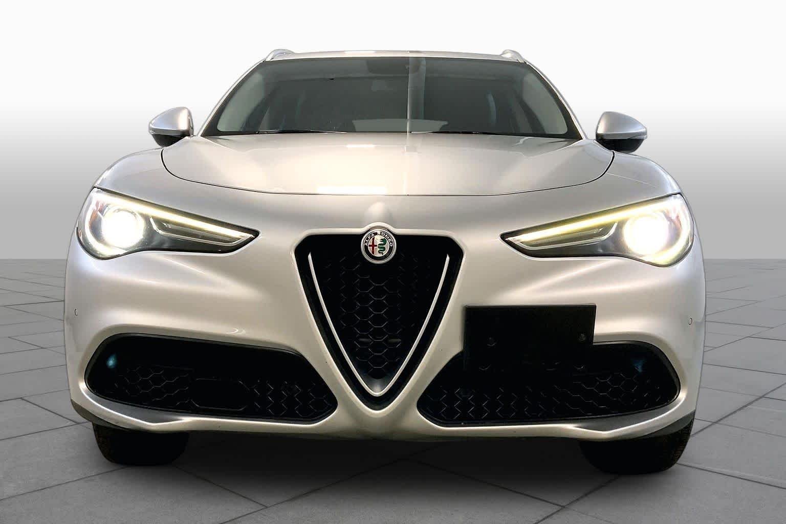 Pre-Owned 2018 Alfa Romeo Stelvio Ti