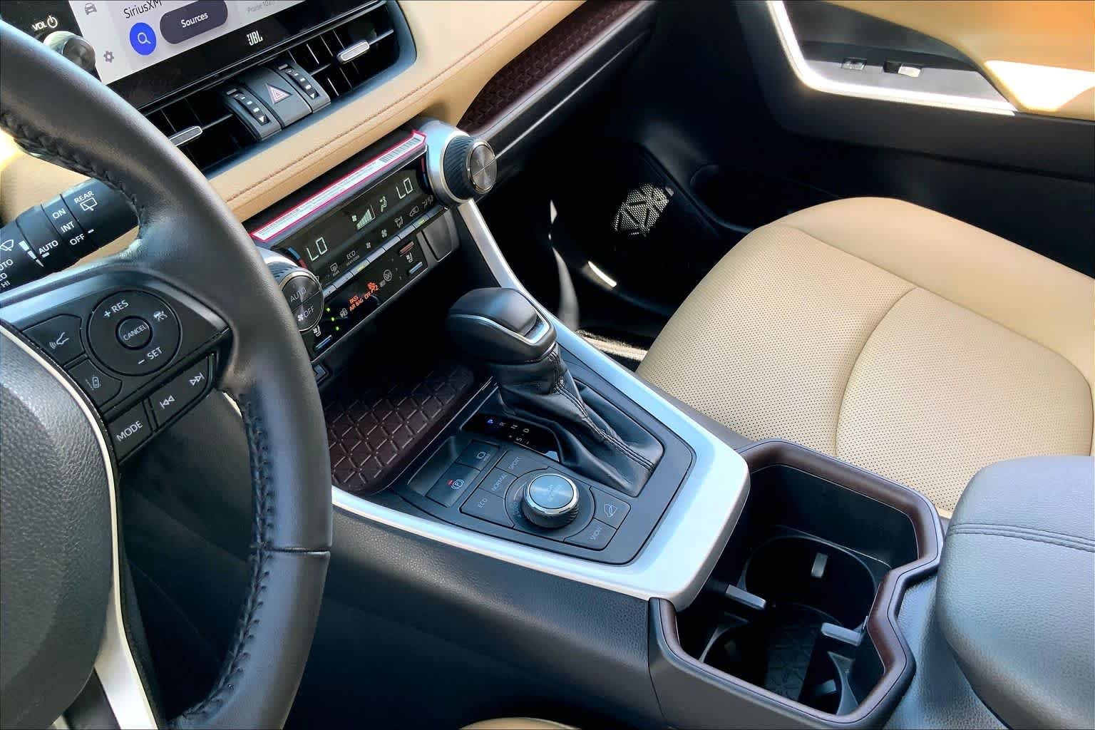Used 2024 Wind Chill Pearl Toyota Limited image 16