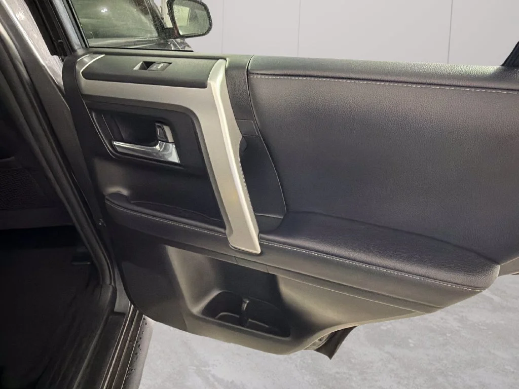 2022 Toyota 4Runner SR5 Premium - Photo 34