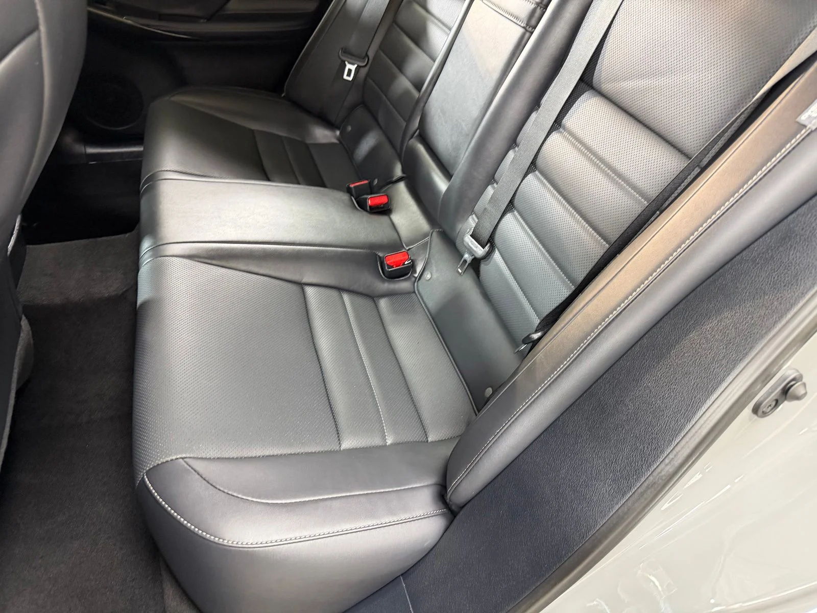 Used 2024  Lexus 350 F SPORT image 36