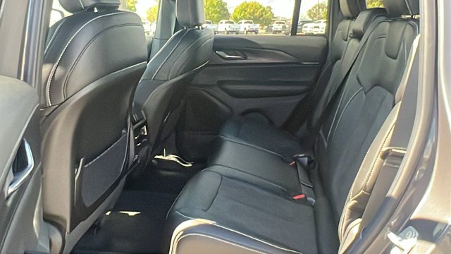 2025 Jeep Grand Cherokee Altitude - Photo 17