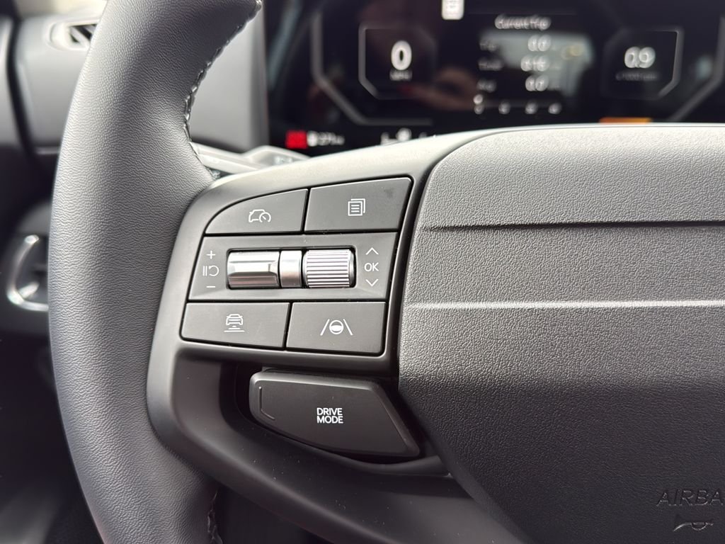 Used 2025 White Kia EX image 18