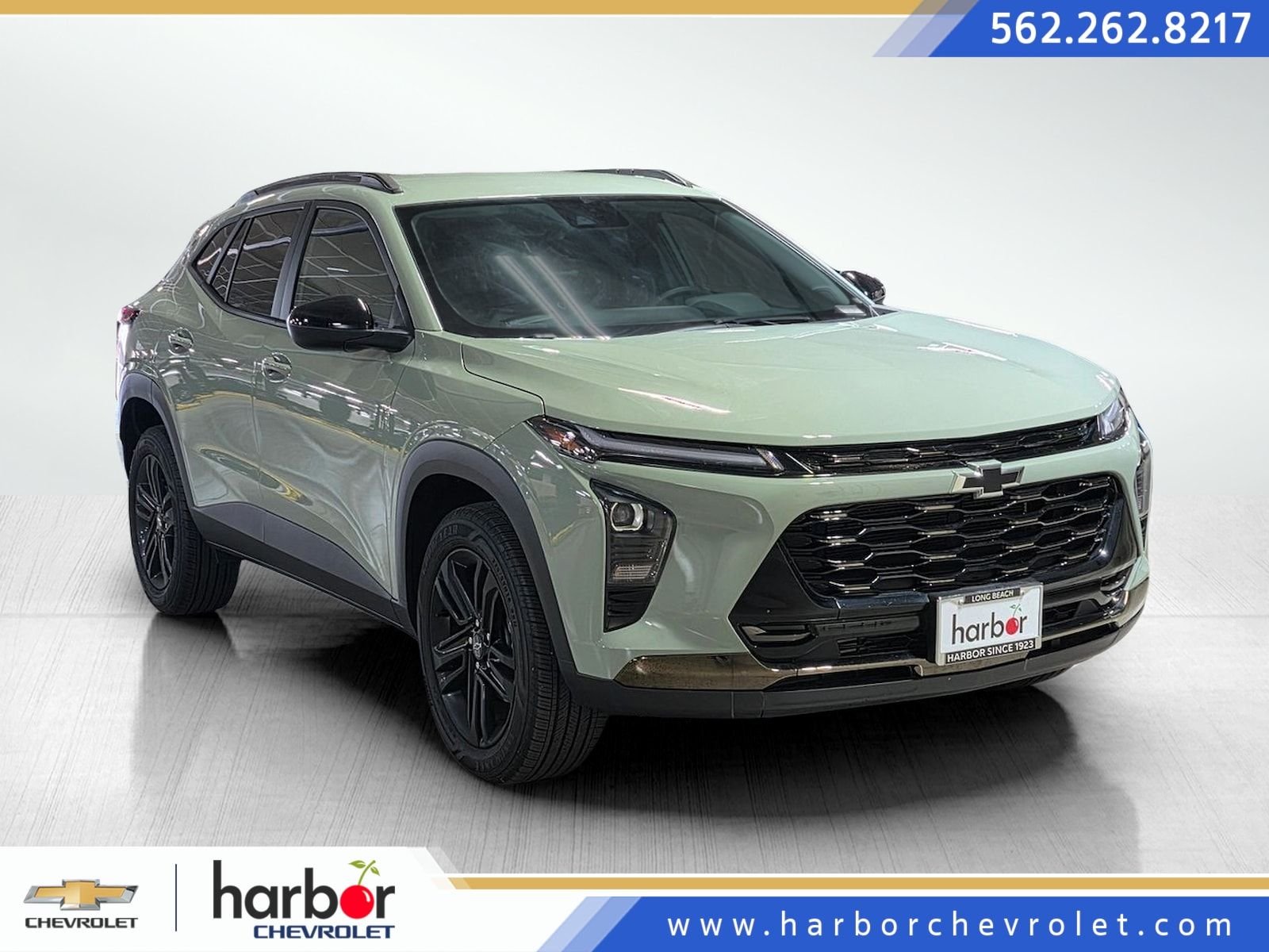 Used 2025 Cacti Green Chevrolet ACTIV image 1
