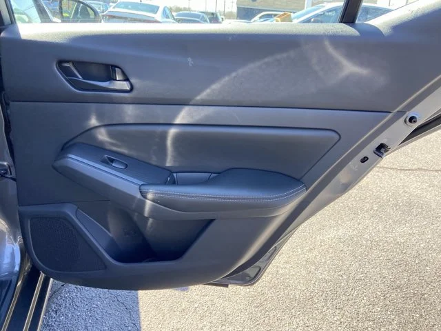 2025 Nissan Altima SV - Photo 29