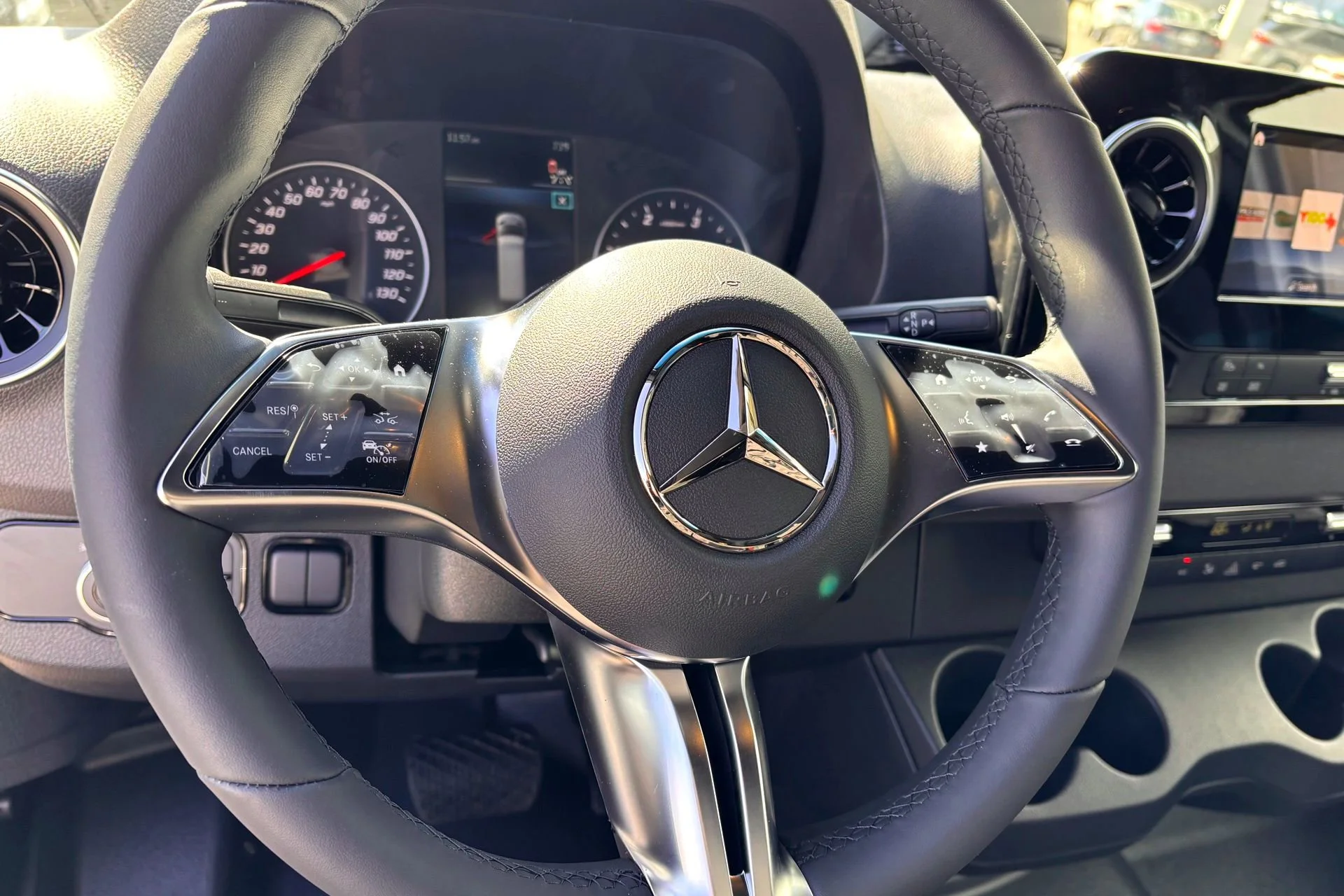 New 2026  Mercedes-Benz Cargo 144 WB image 9