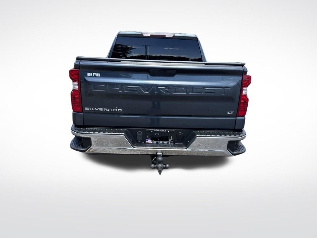 Used 2020 Gray Chevrolet LT image 6
