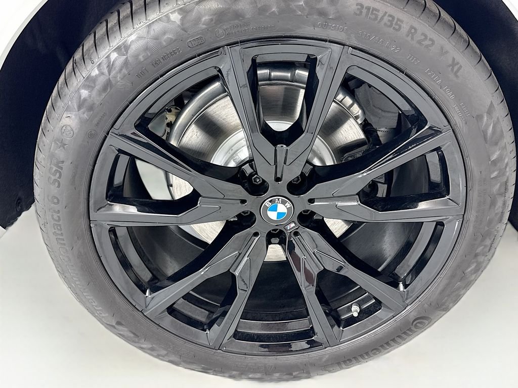 New 2027 Alpine White BMW xDrive40i image 32