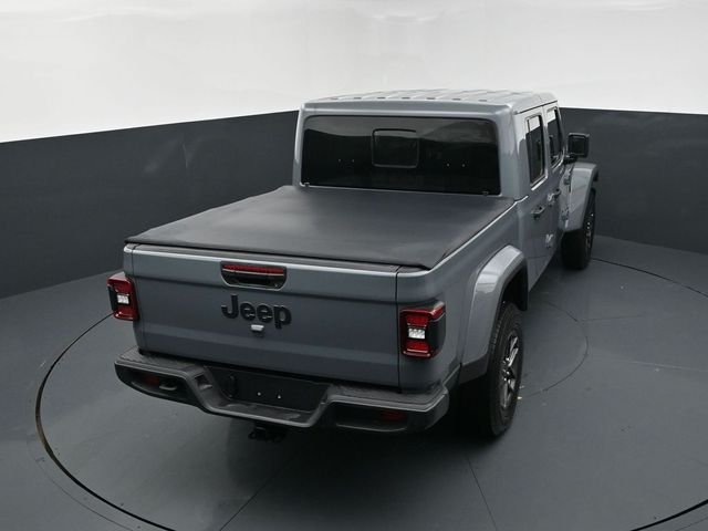 New 2026 Anvil Clear-Coat Exterior Paint Jeep Sport S image 17