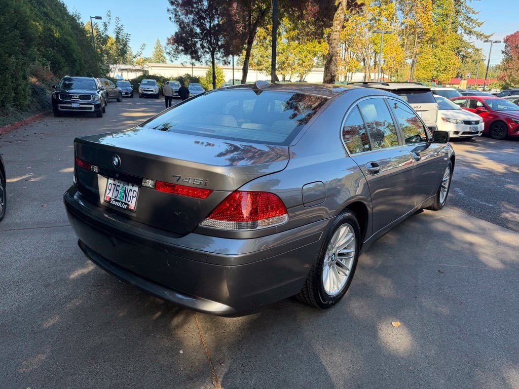 Used 2004 Sterling Gray Metallic BMW 745i image 4