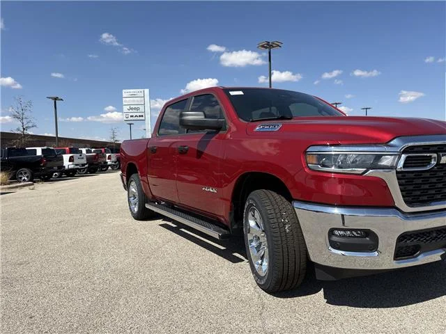New 2026 Molten Red Pearl-Coat  Paint Ram BIGHORN/LONESTAR CREW 4X4 image 1