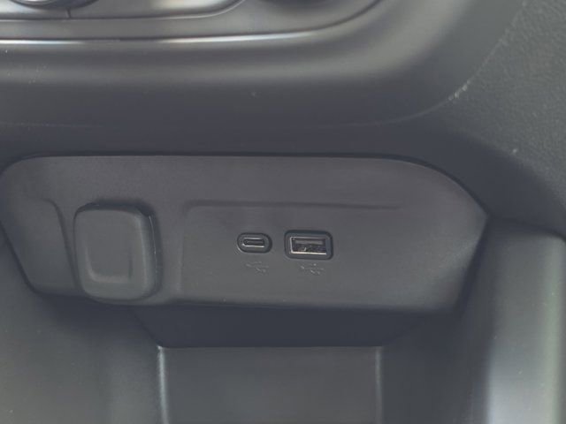 2026 Chevrolet Trax LS - Photo 25