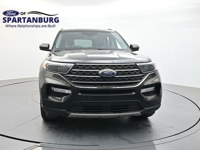 Used 2023 Black Metallic Ford XLT image 1