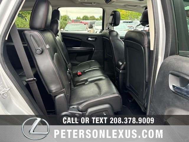 Used 2014 Silver Dodge R/T image 18