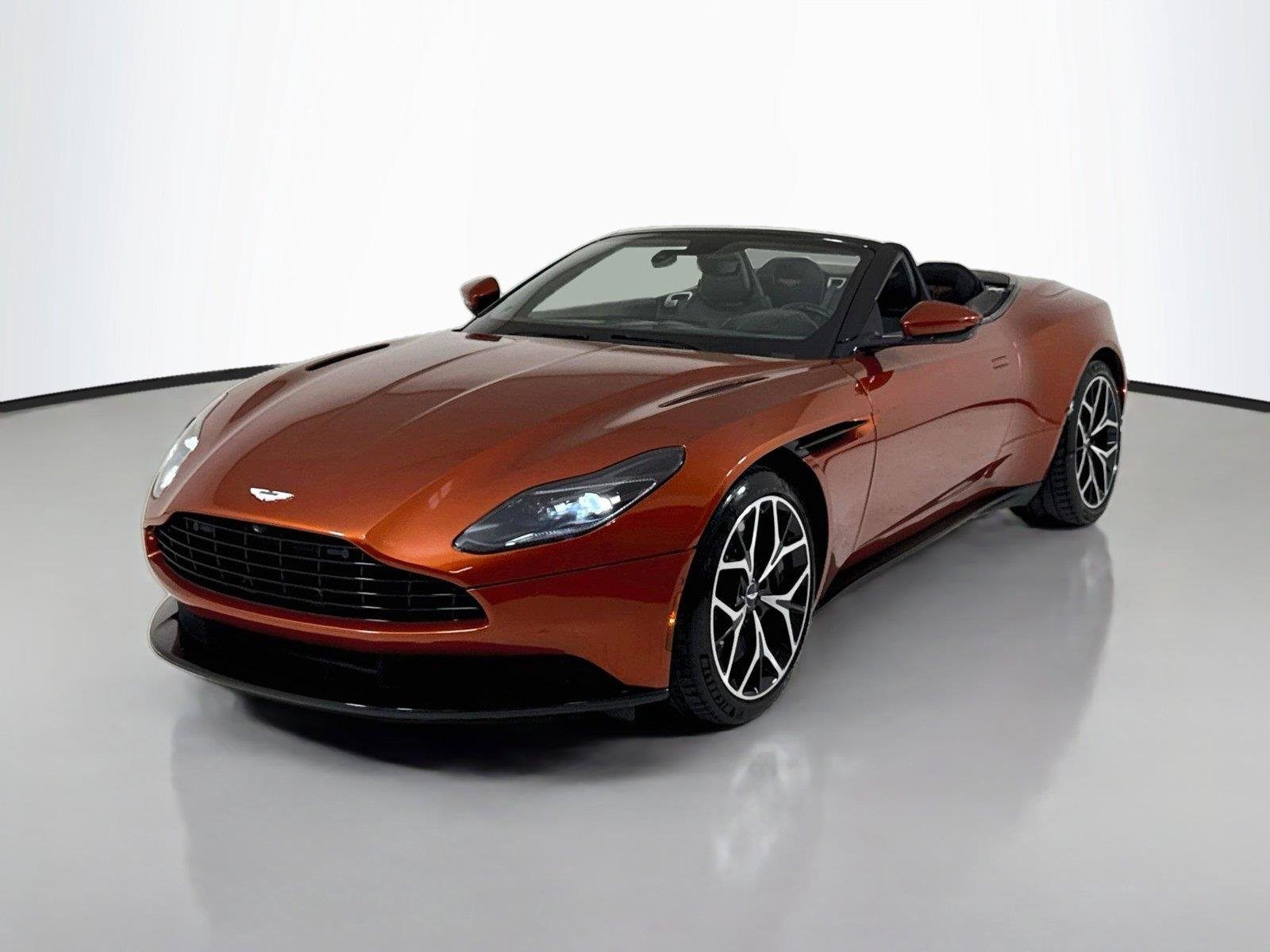 Used 2019 Cinnabar Orange Aston Martin Volante image 41