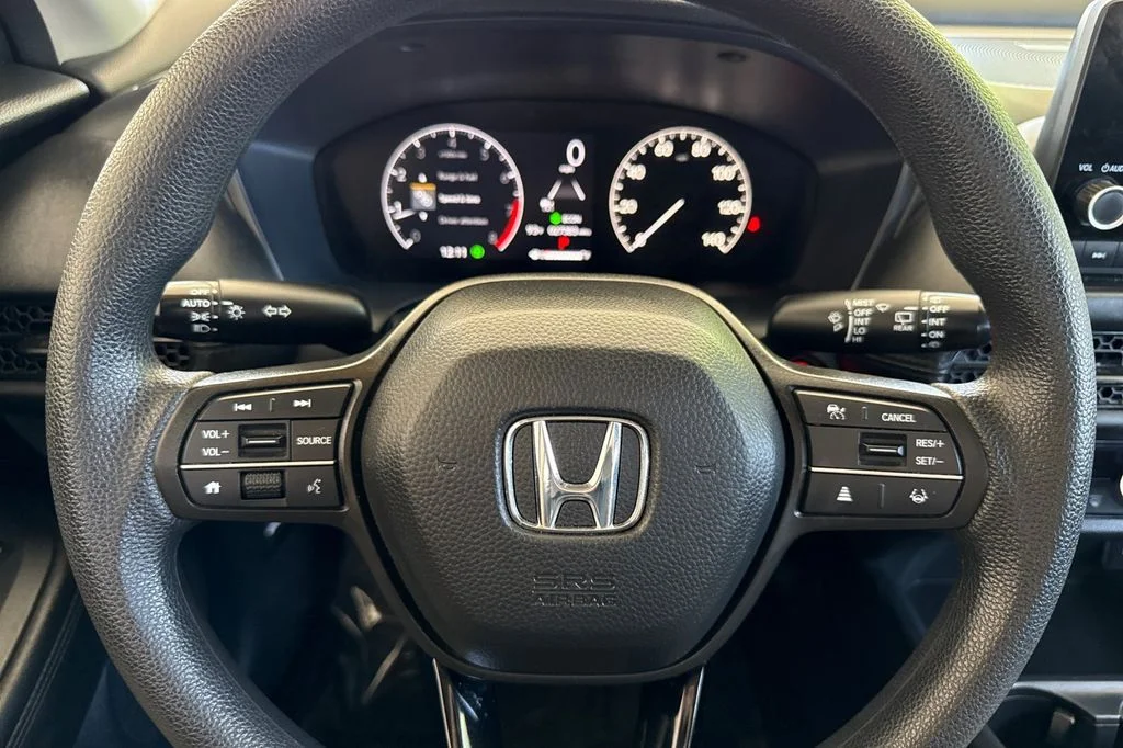 Used 2025  Honda LX image 27