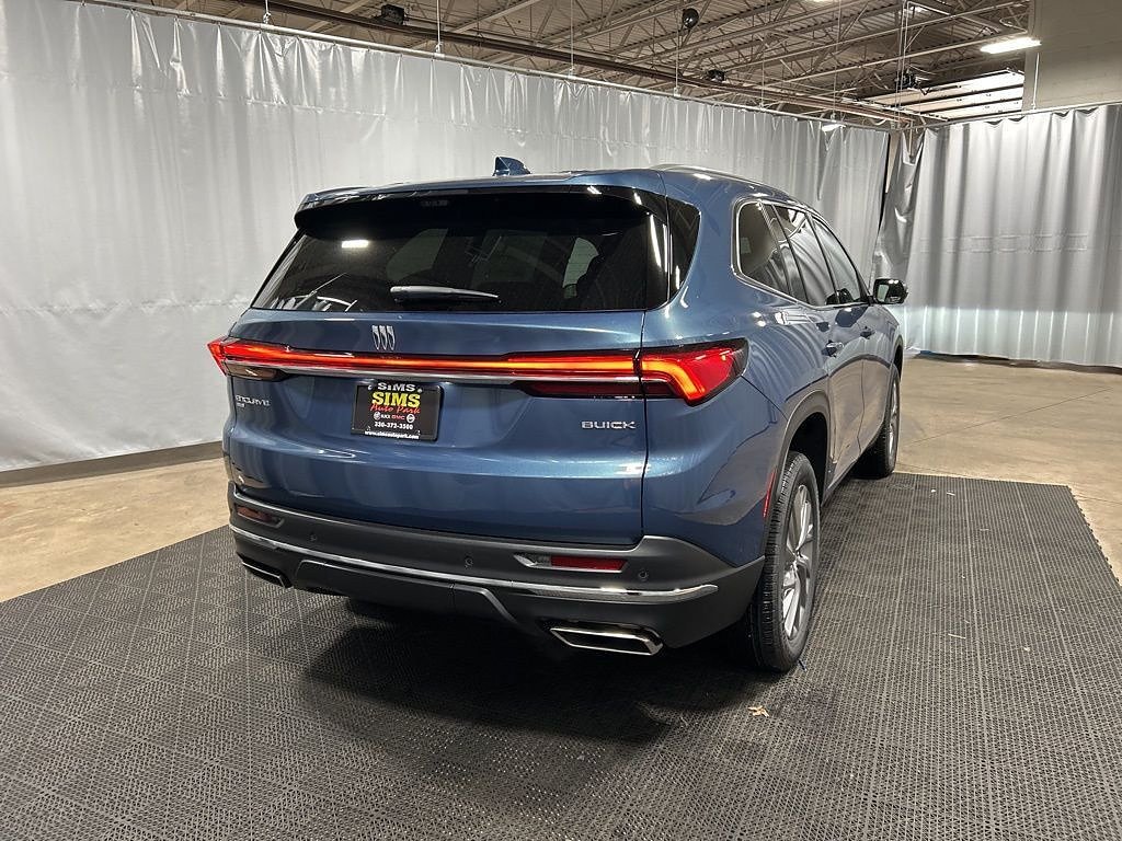 2026 Buick Enclave Preferred - Photo 4