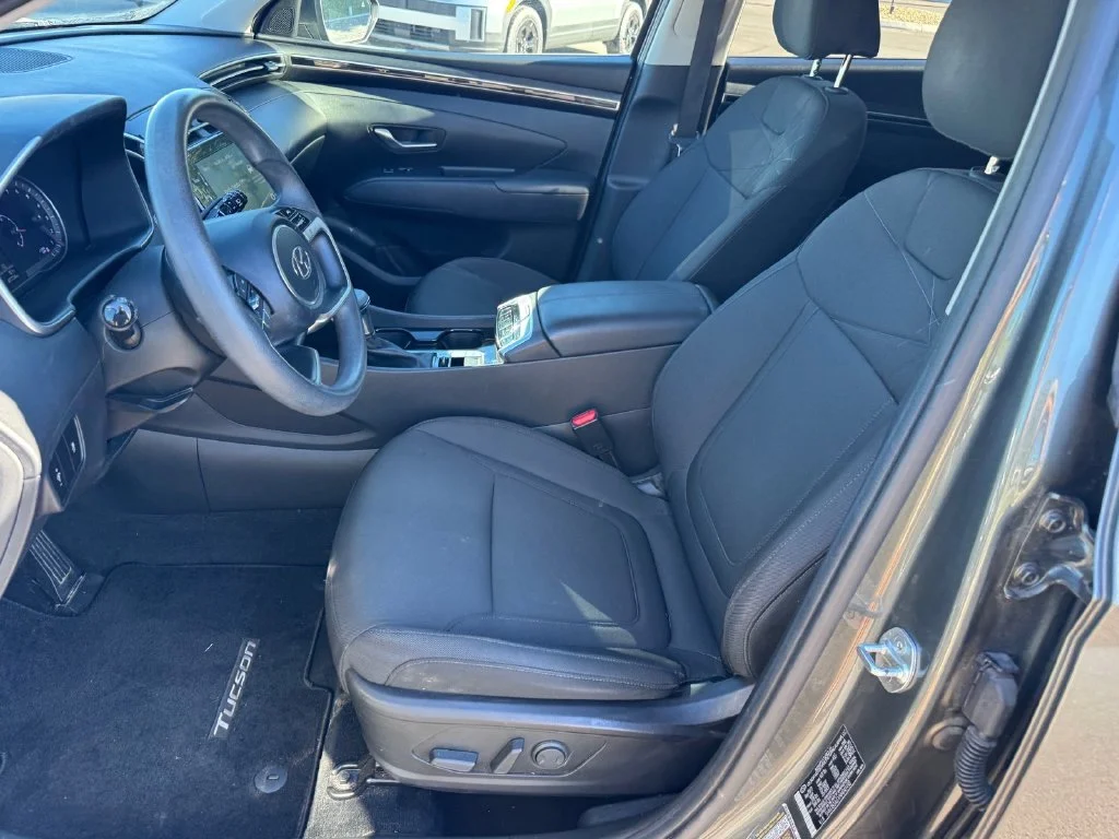 Used 2022 Gray Hyundai SEL image 7