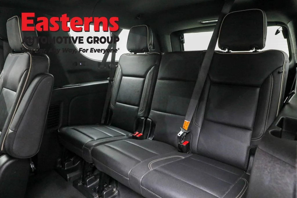 Used 2023 White Chevrolet Premier image 27