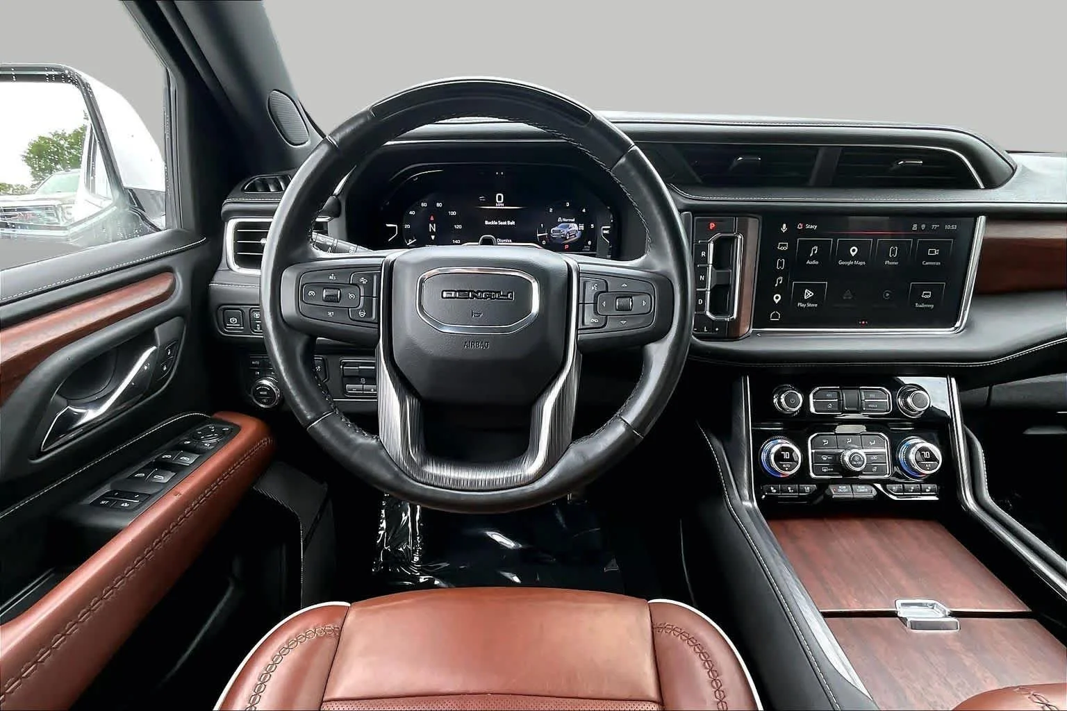 Used 2023 White Frost Tricoat GMC Denali Ultimate image 6