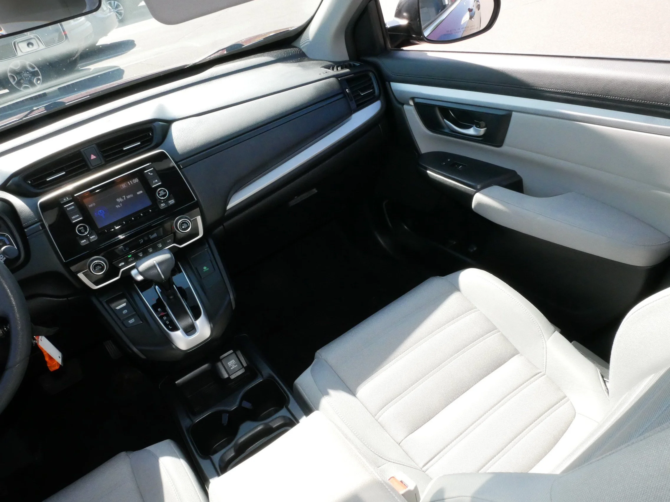 2018 Honda CR-V LX - Photo 11
