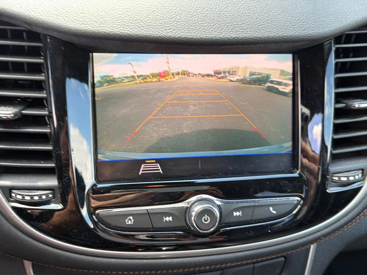 Used 2020 Satin Steel Metallic Chevrolet LT image 13
