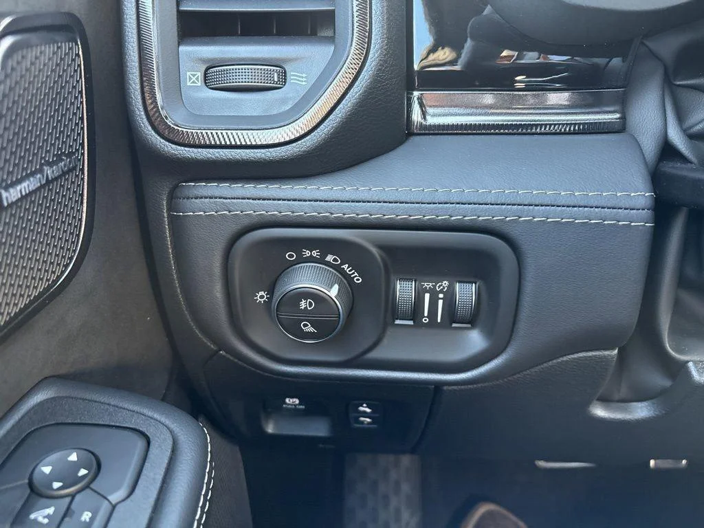 2026 RAM 1500 RHO - Photo 19