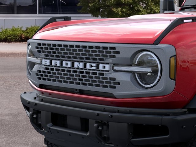 New 2025 Ruby Red Metallic Ford Badlands image 19