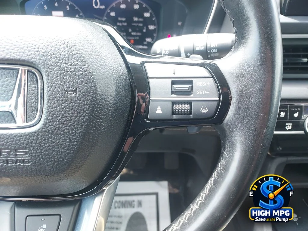 Certified Used 2024 Crystal Black Pearl Honda AWD ELITE image 12