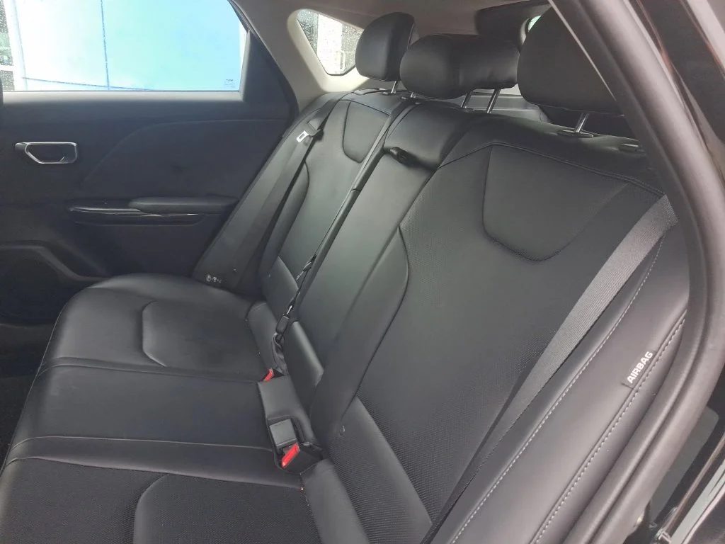 Used 2026 Black Kia EX image 19
