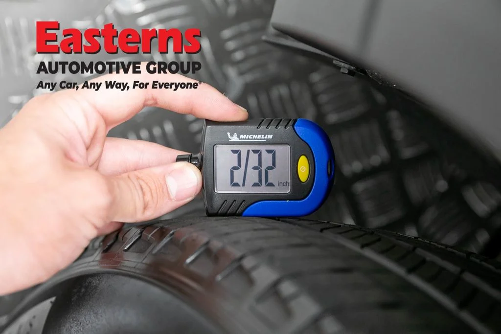 Used 2021 Black Ford Select image 25